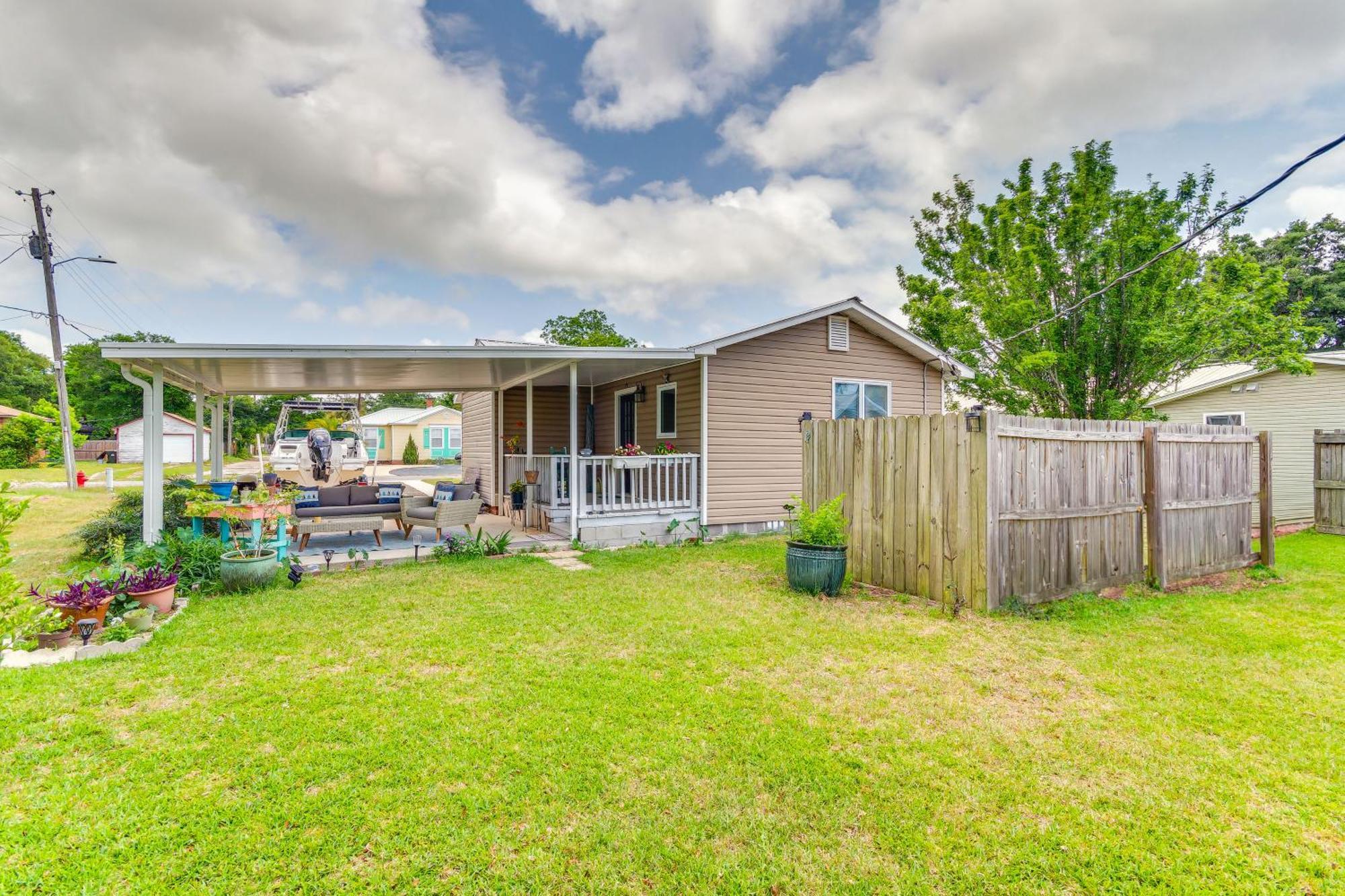 Pensacola Home With Private Spa Walk To Beach! Exterior foto